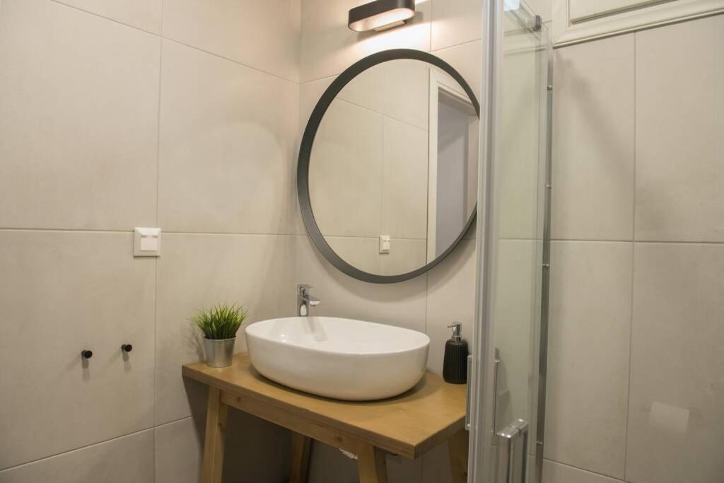 Elegant Apartment In The Heart Of Heraklion Экстерьер фото