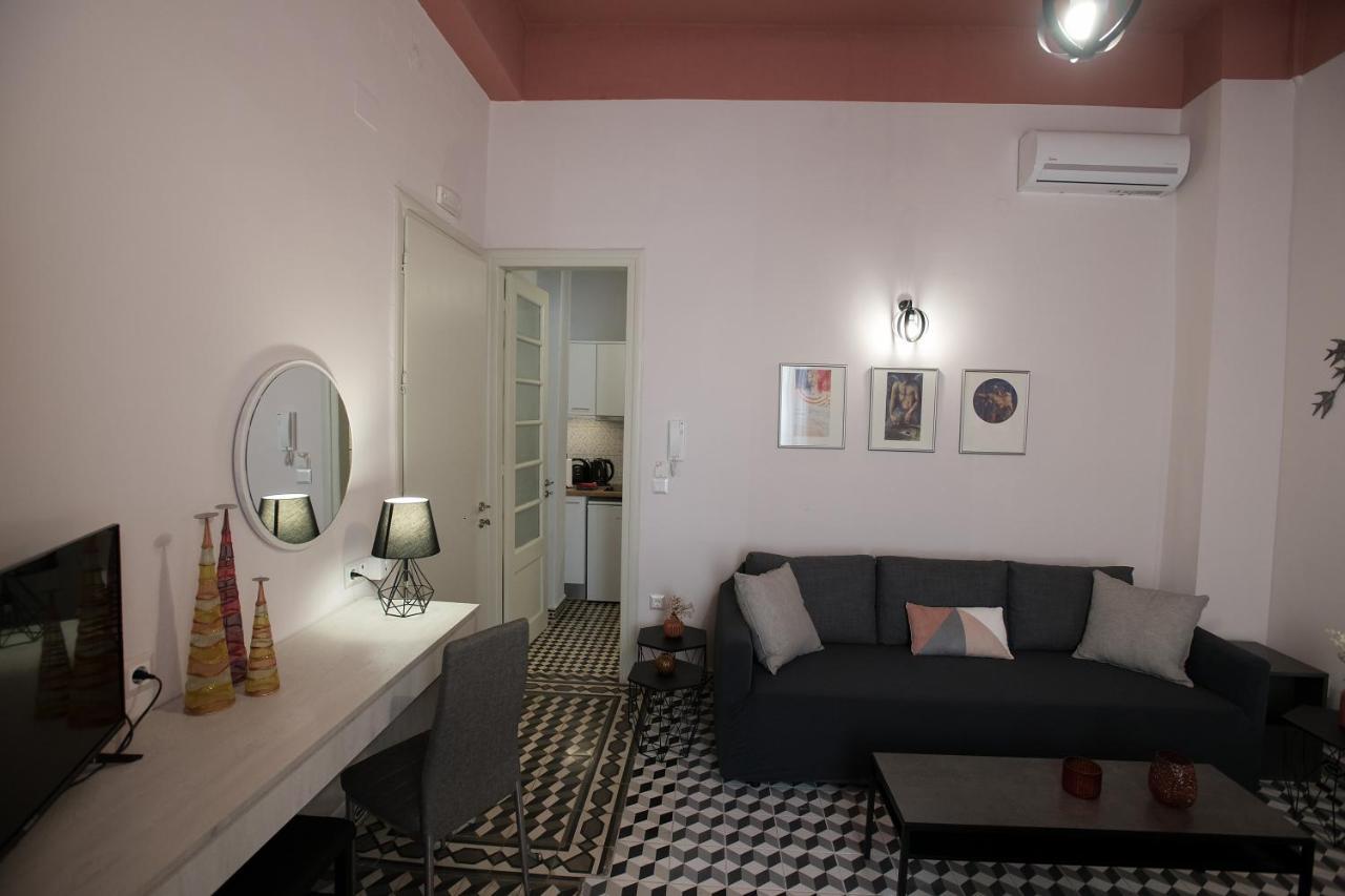Elegant Apartment In The Heart Of Heraklion Экстерьер фото